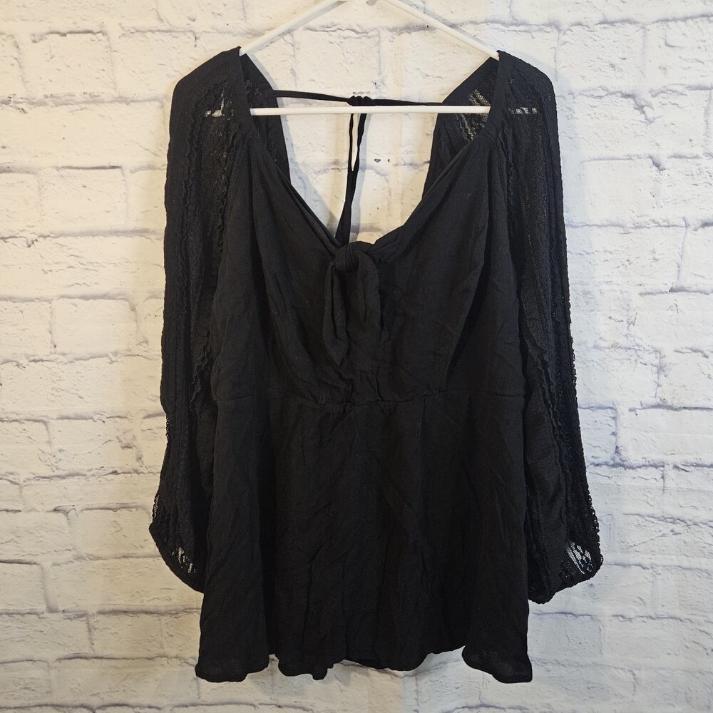 Torrid Peplum Rayon Crepe Embroidered Sleeve Top Black Sz 2X 18-20 NWT